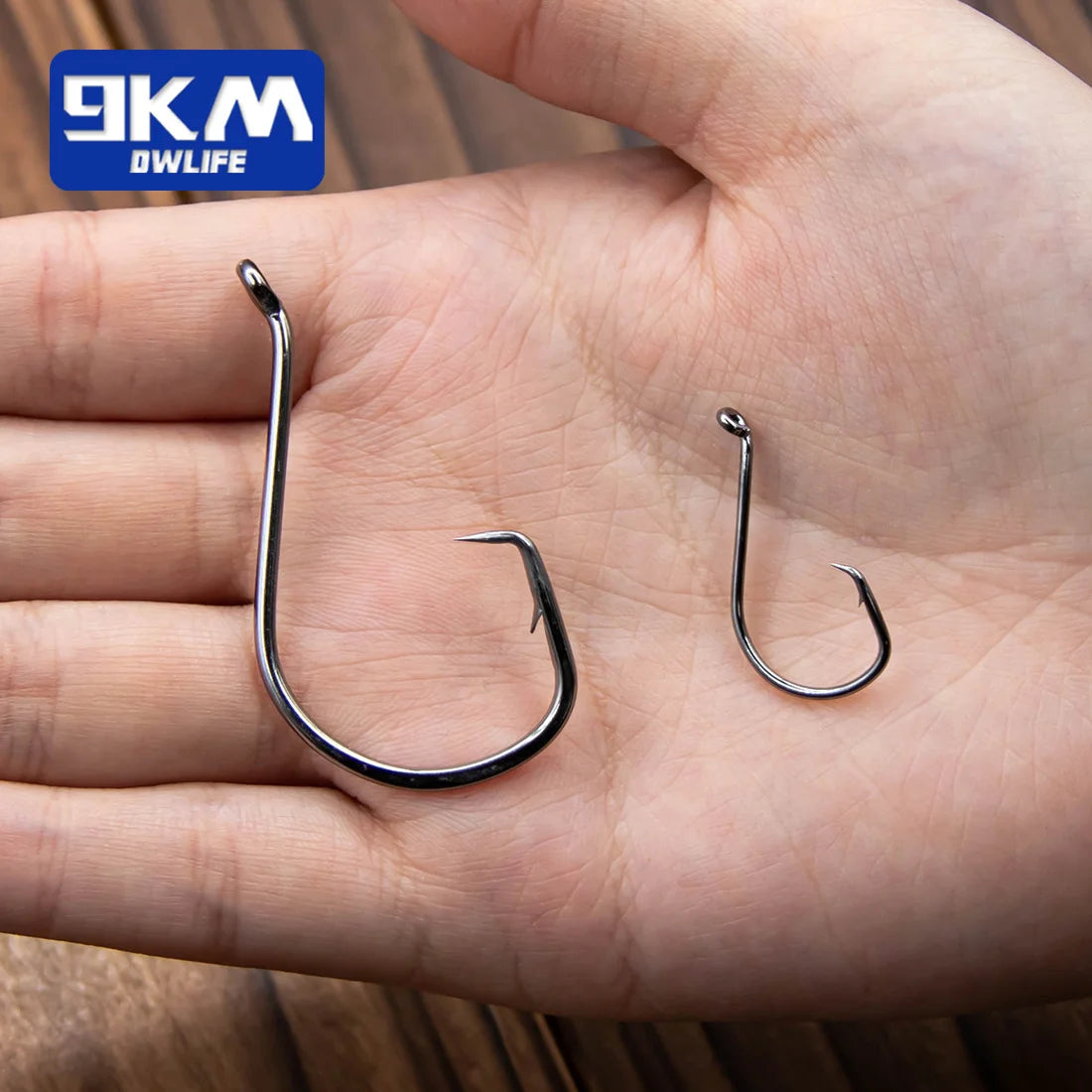 Nova Circle Hook Kit – 90-210pc Offset Saltwater & Surf Hook Assortment Box